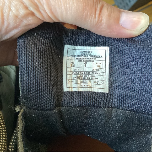 Merrell Aluminum Hiking Boots - Picture 4 of 6